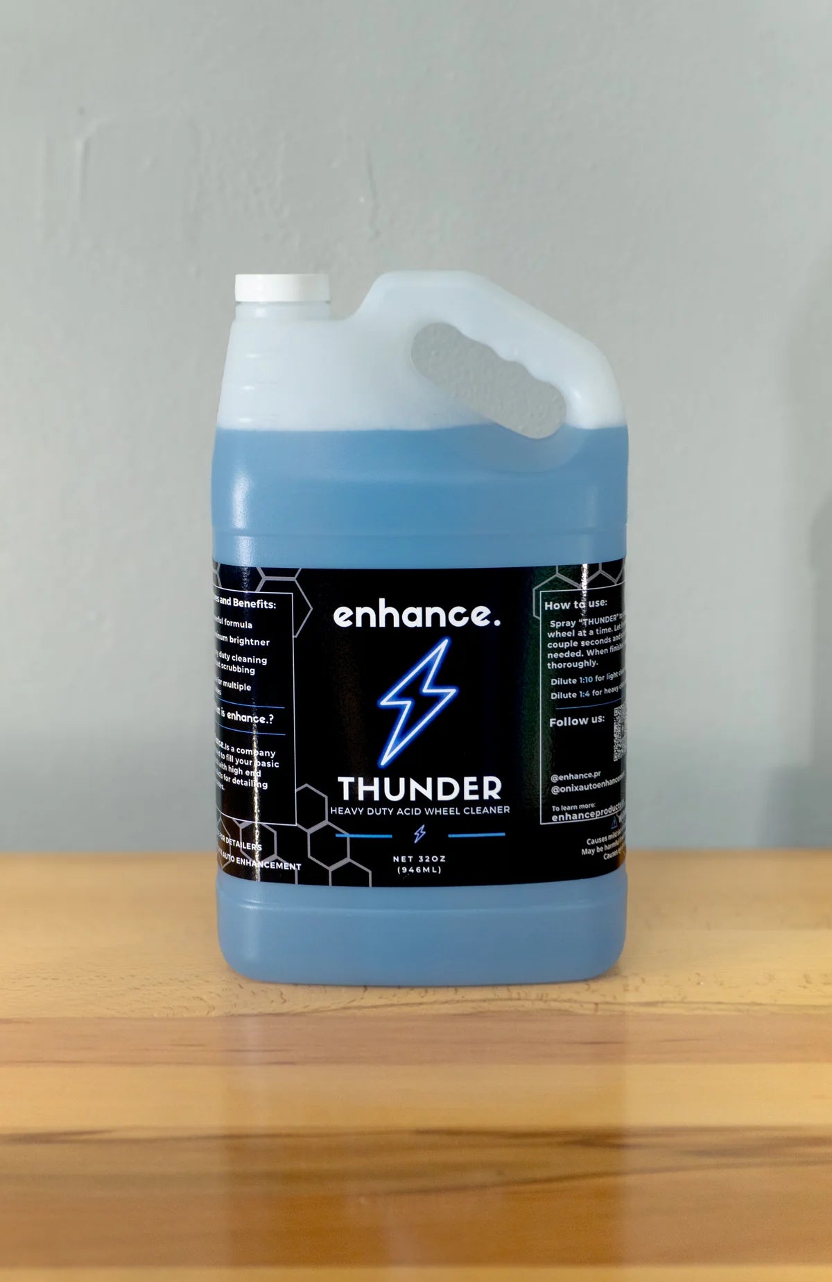 THUNDER CONCENTRADED ACID WHEEL CLEANER 1 GALLON